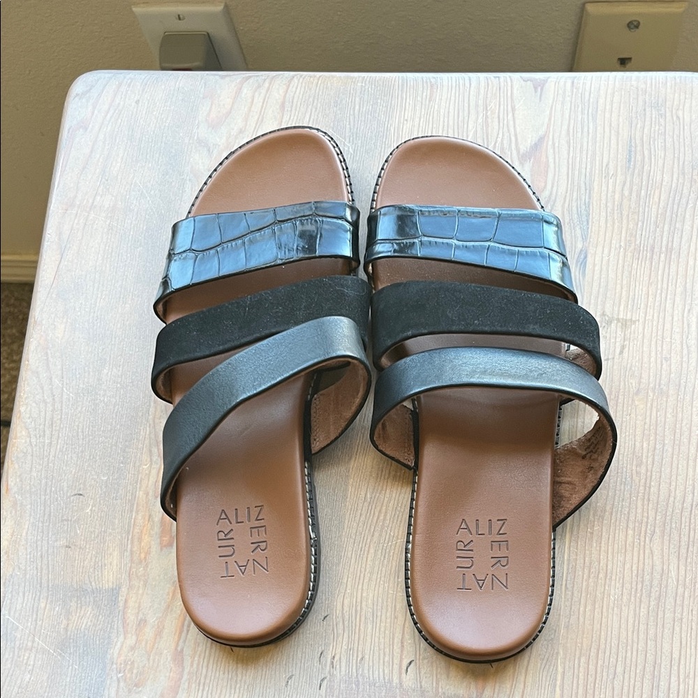 Naturalizer Black and Brown Slide Sandals